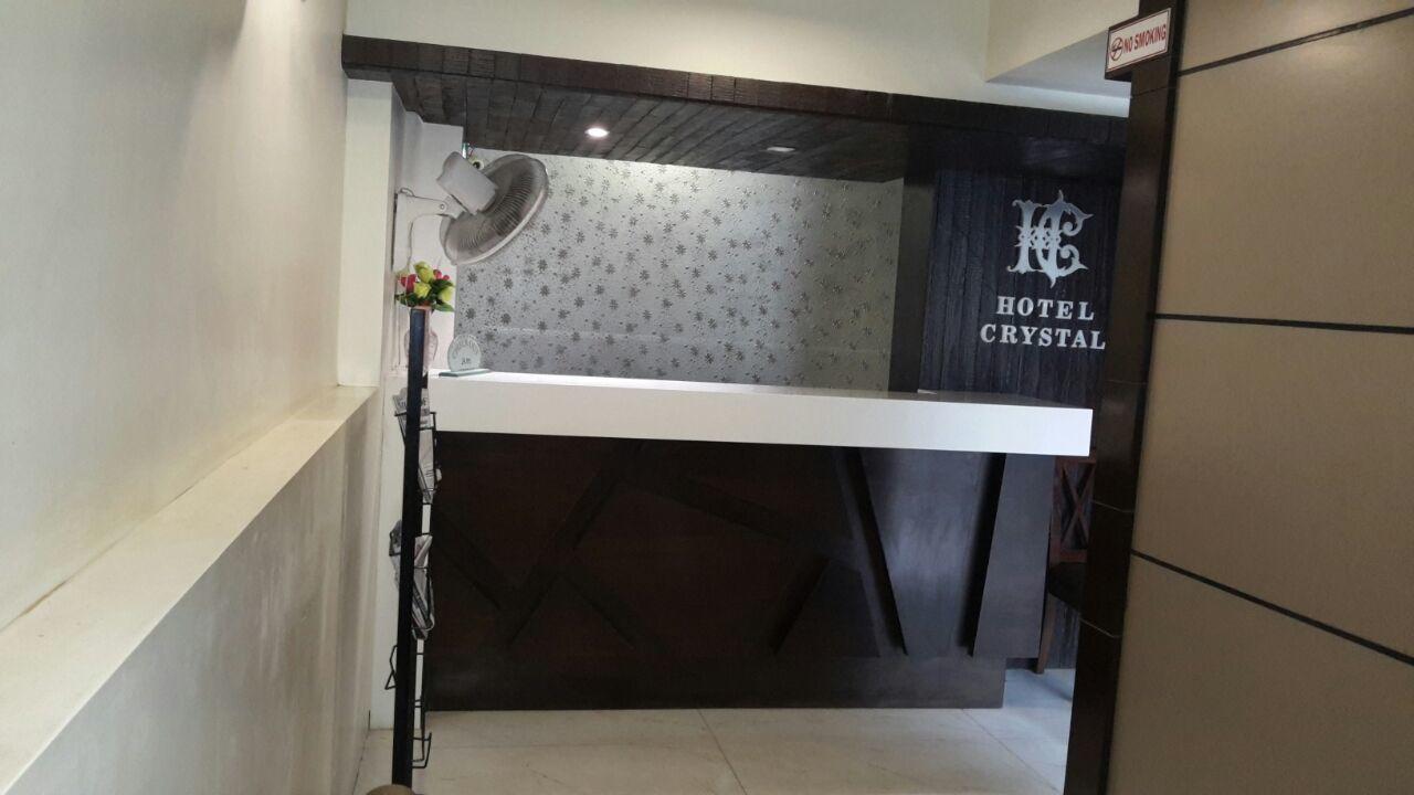 Hotel Crystal Vadodara Exterior photo